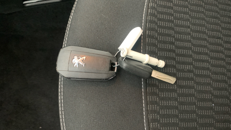 Peugeot 208 1.2 PureTech 82 Active 5dr Petrol Hatchback